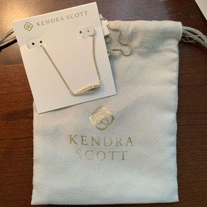 New w dust bag/box! Kendra Scott Tabitha necklace